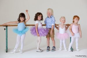 لباس رقص باله بچه گانه بالرین معروف به ارزش زیادی به مزایده گذاشته شد