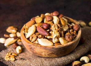 بهترین آجیل و خشکبار رشت + قیمت خرید عالی