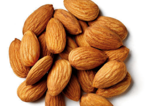 راهنمای خرید بادام درختی شیرین + قیمت عالی