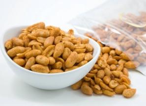 بهترین بادام زمینی پنیری + قیمت خرید عالی