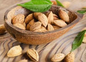 قیمت بادام پوست کاغذی شور + مشخصات بسته بندی عمده و ارزان